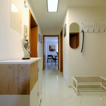 Lila Apartment *